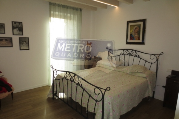 camera matrimoniale - UNIFAM. AFFIANCATA CARRè (VI)  